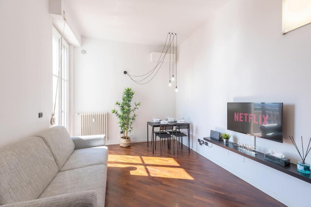 Ale Apartment Castello Imperatore -Parking Disponibile- Prato  Dış mekan fotoğraf
